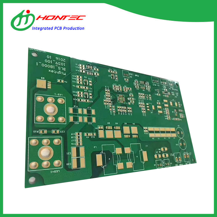 Які характеристики патчів PCB від виробників PCB